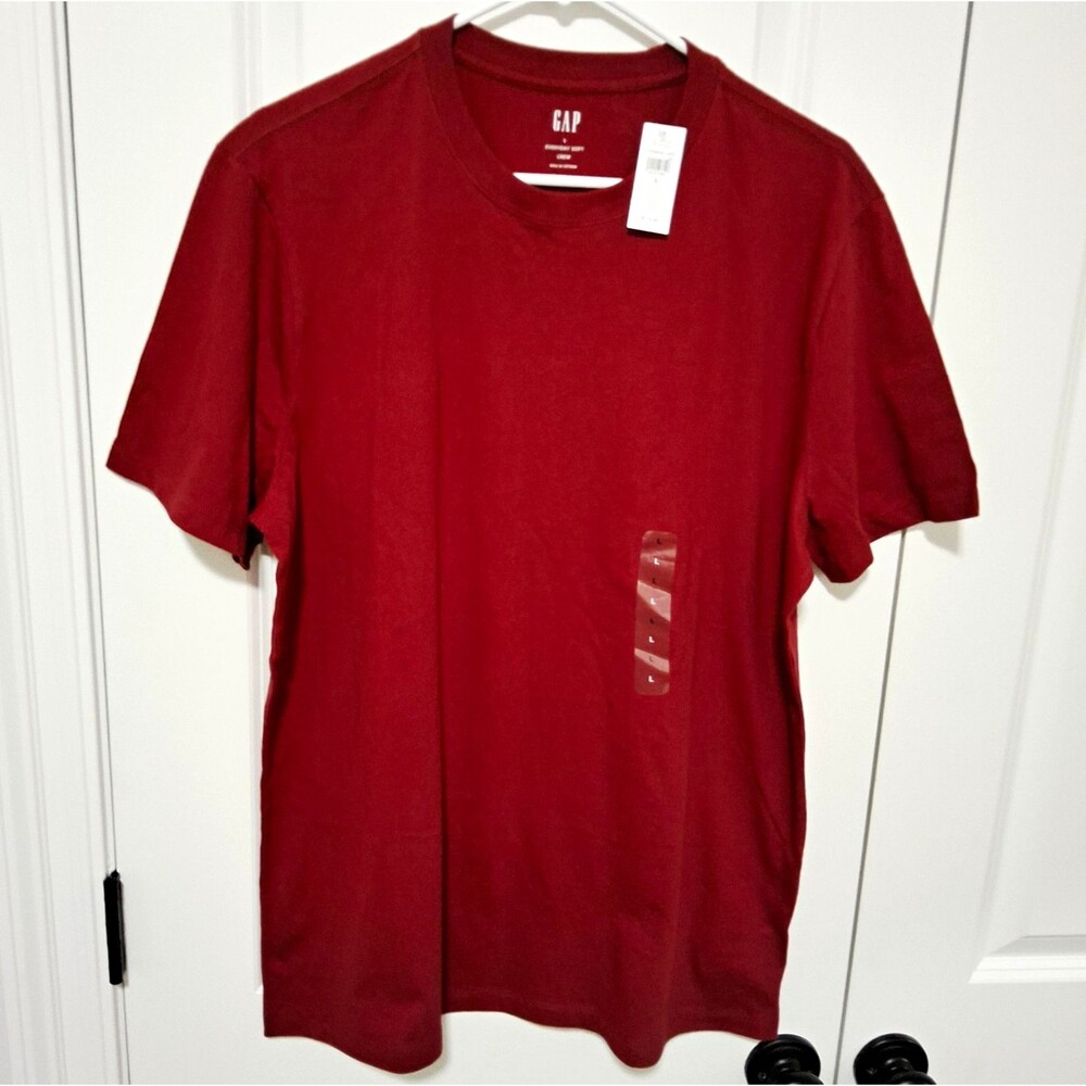 Gap Men's Everyday Soft Crew Neck Short Sleeve Red T-Shirt Size Large New w/Tag
